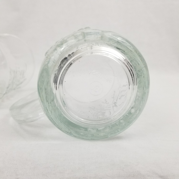 Two glass mugs with etched flowers VTG - Picture 8 of 13